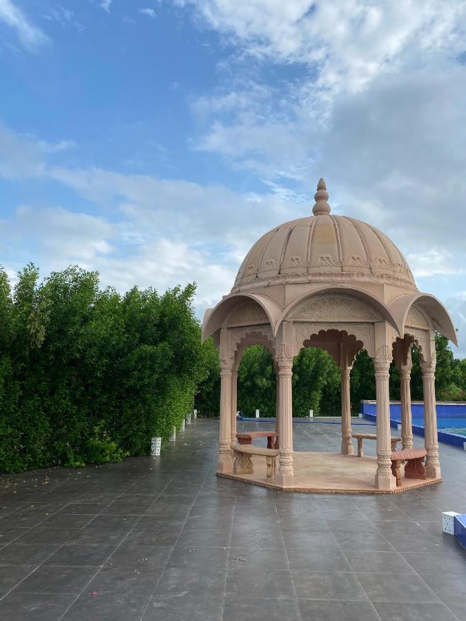 City The Village Beach Resort Laeja Exterior foto
