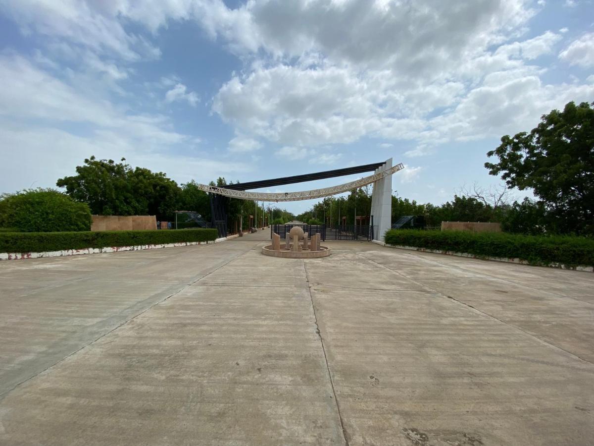 City The Village Beach Resort Laeja Exterior foto